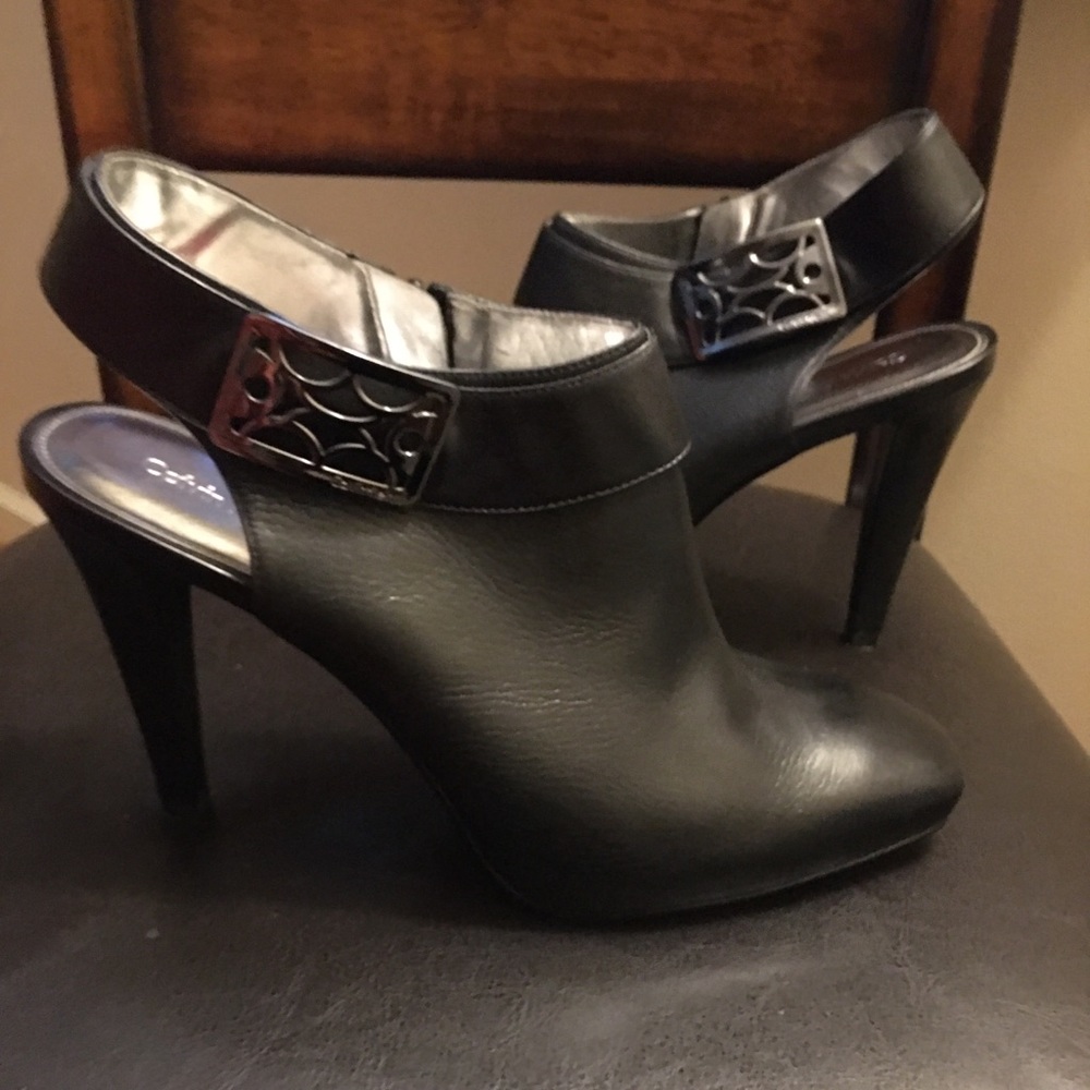 Calvin Klein 4” Starr Dress Calf heels